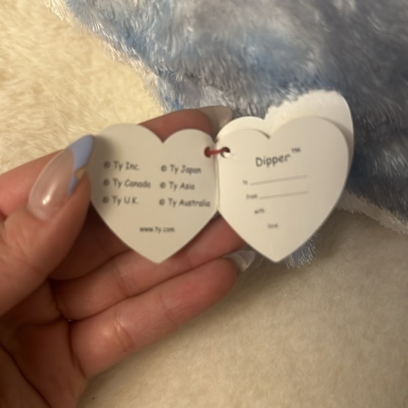 Ty Classics Collection “Dipper” the Dolphin (12 inch) - Picture 5 of 7